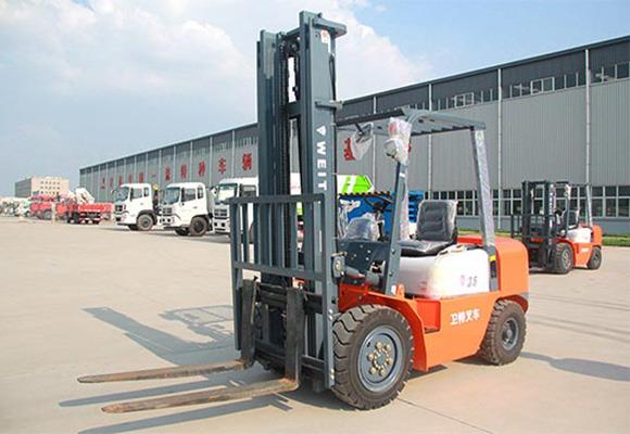 Electric Forklift