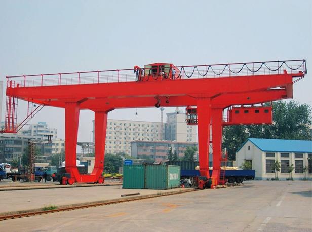 U Gerð Ný hönnun Hreyfanlegur 80 Ton Rail Mounted Gantry Crane